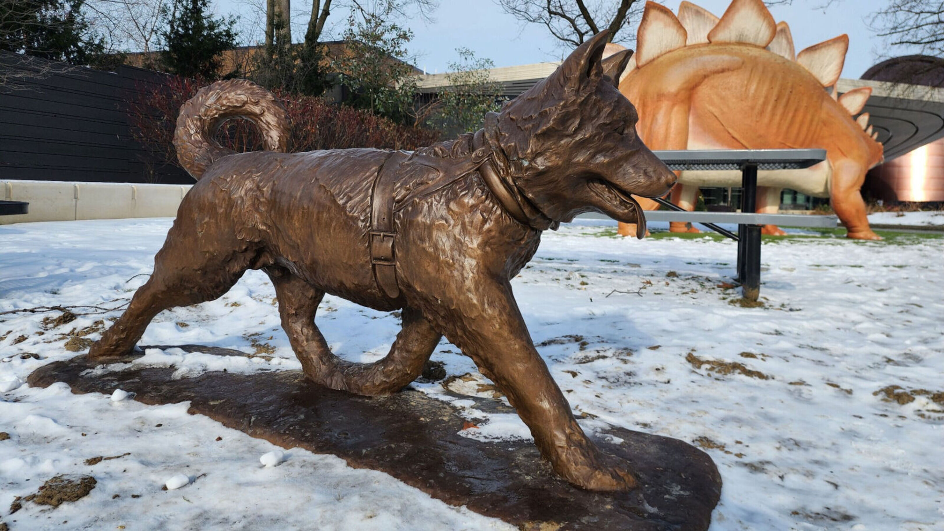 Balto statue